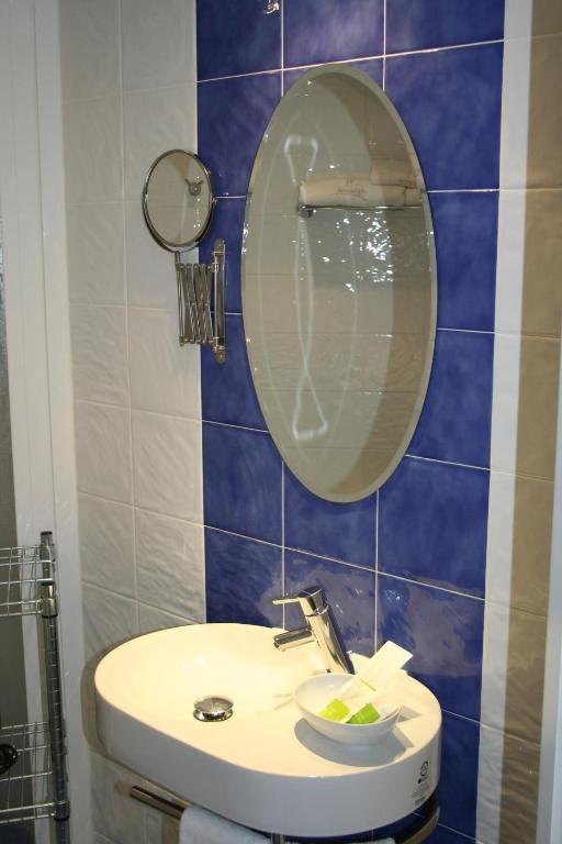 Hotel Fetiche Alojamiento Con Encanto Benidorm Room photo